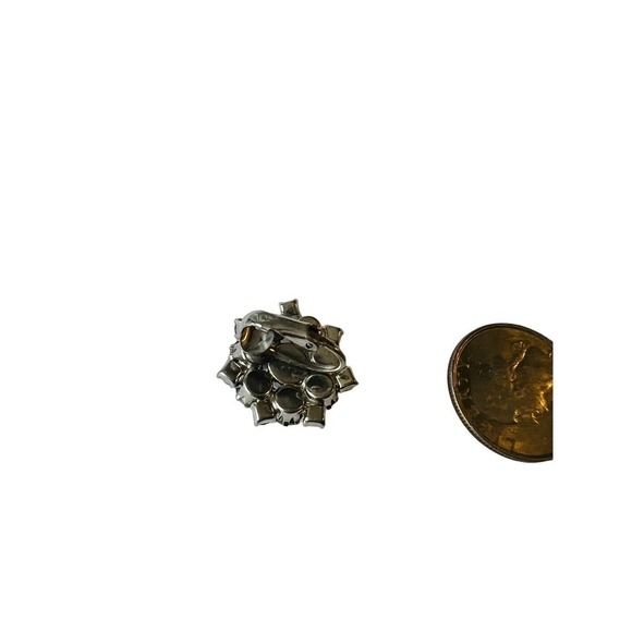 Pair of Rhinestone Cluster Clip Earrings - Picture 2 of 3